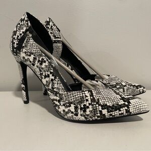 Fashion Nova Snakeskin Heel